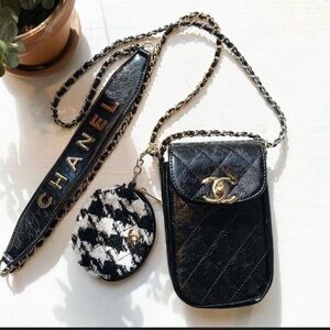 CHANEL VIP Gift Black Quilted Phone Holder with Chain and Logo Strap
